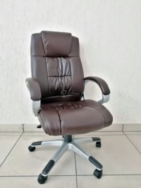Кресло Barneo K-6 для руководителя (коричневая экокожа) в Ижевске - izhevsk.ok-mebel.com | фото