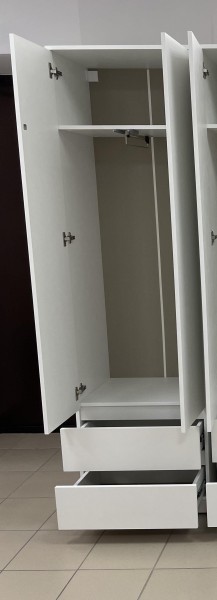 Шкаф 2-ств. с 2 ящиками и вешалкой "Бьянко" в Ижевске - izhevsk.ok-mebel.com | фото 2